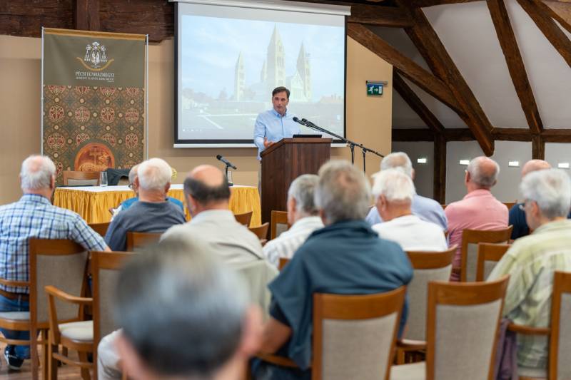 2025_09_19_ferfitalalkozo pecs_20.jpg